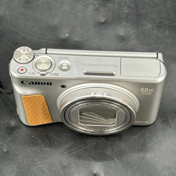 Canon PowerShot SX740 HS 20.3MP 4K Digital Camera (Check the description)🚨 - Picture 3 of 15